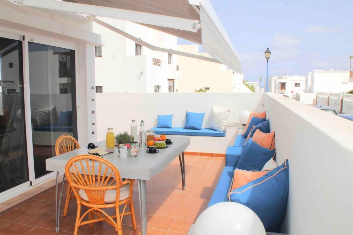 Gran terraza, 1 minuto de las piscinas naturales Punta Mujeres Esterno foto